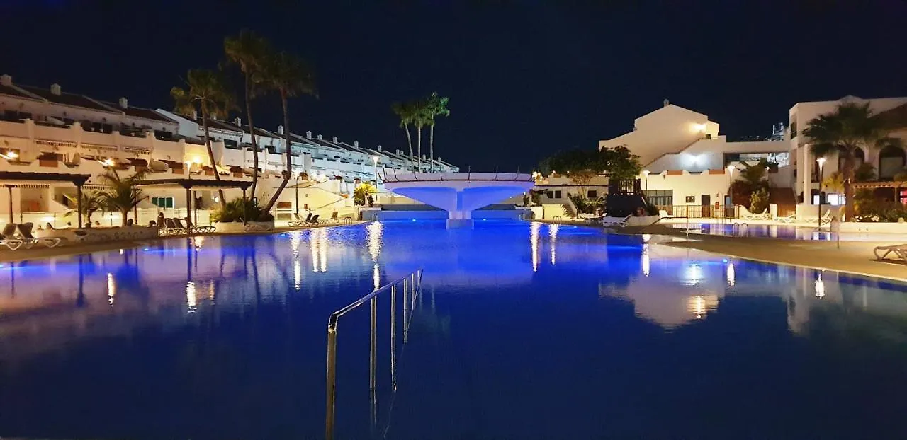 Tenerife With Impressive Pool 25 Apartamento Costa del Silencio