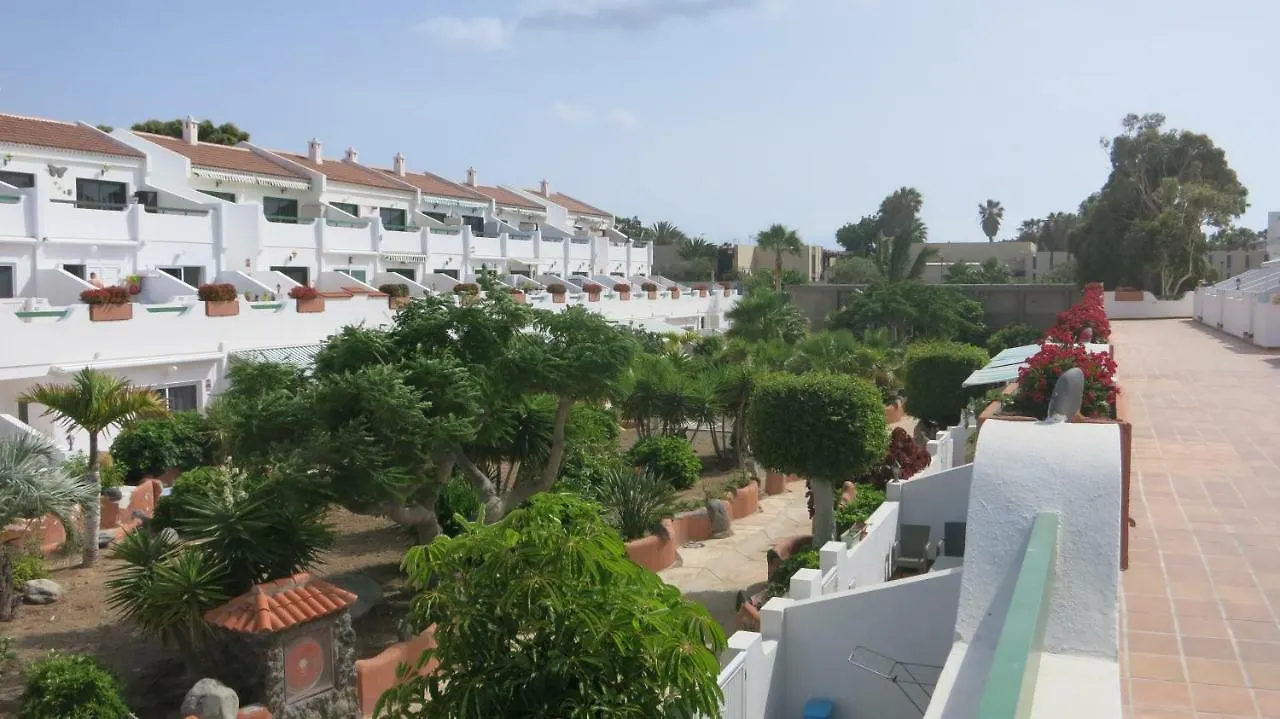 Tenerife With Impressive Pool 25 Apartamento Costa del Silencio
